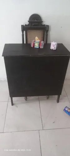 Mesa de aniversário/cômoda fake