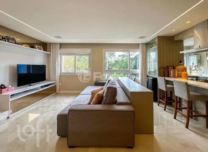 Apartamento a venda com 81m², 3 quartos, suíte, 2 vagas, infra no São Sebastião - Porto Al