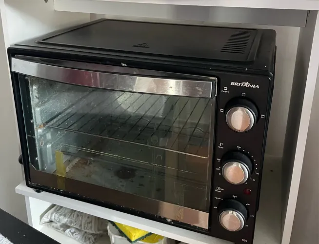 Vendo forno elétrico Britânia 