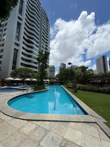 Imóvel para aluguel tem 220 metros quadrados com 4 quartos em Tamarineira - Recife - PE