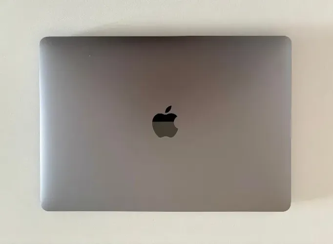 MacBook Pro 13インチ late 2016 スペースグレー Amazon.co.jp: 【整備済み品】 Apple MacBook Pro 2016, Thunderbolt