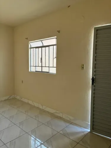 Imóvel para aluguel possui 24 metros quadrados com 1 quarto em Santo Agostinho - Volta Red
