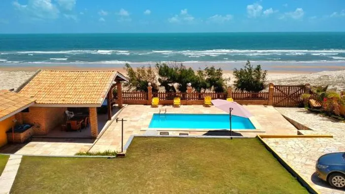 Alugo Excelente Casa Na Praia No Uruaú (Beberibe)