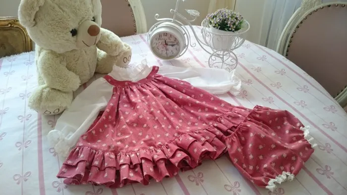 Vestido PARA boneca antiga Amiguinha FEITO 