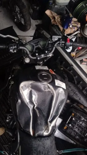 Sucata de moto para retirada de peças Cb 650F 2015