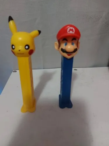 Dispenser de Balas Mário e Pikachu
