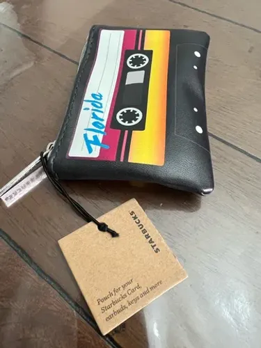 Porta moedas bolsinha Starbucks com zíper importada 