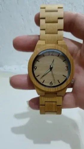 Relógio madeira de bambu. Centro RJ.