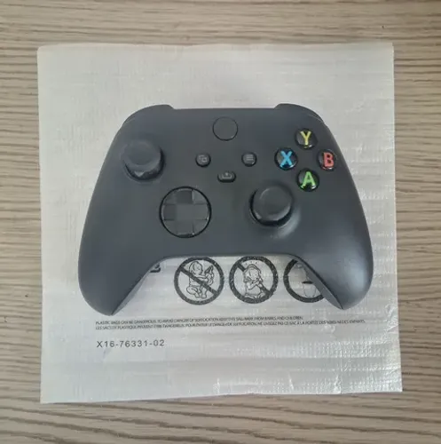 Promoção Controle Xbox Series S/X Carbon Black(ACEITO CREDISHOP)