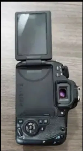 Canon cinema 77D 45 pontos de foco troco por 6D Mark 2 