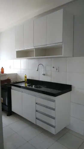 Armários de Cozinha em MDF Branco - NOVOS!