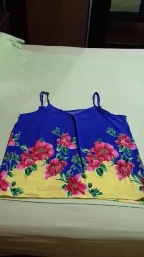 Desapego Diversas Blusas novas e semi novas