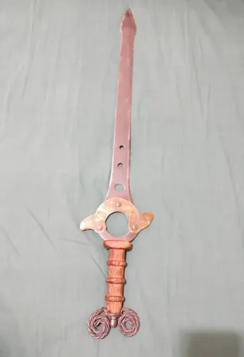A Desafiadora Peça decorativa de Fantasia Medieval Celta, Viking, Élfica ou Steampunk