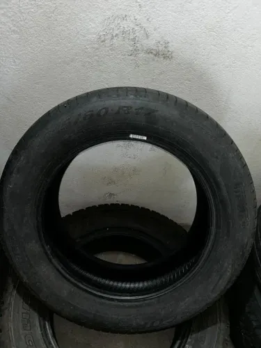 Pneus Aro 17 215/60R17 Pirelli 96H Scorpion