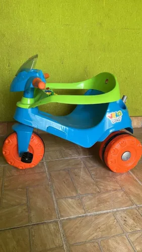 Triciclo Velobaby G2 Passeio & Pedal (Azul) Bandeirante