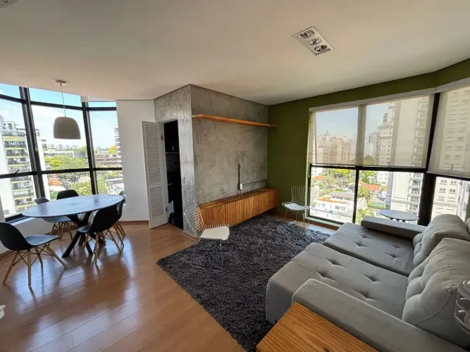 Cobertura Duplex com piscina e churrasqueira privativa, duas vagas de garagem. Moema, Zona