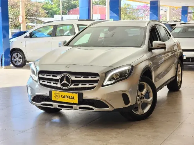 Mercedes GLA200 Advance 1.6 Turbo 2019 - Impecável
