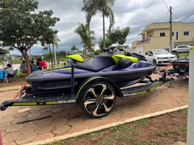 Jet ski utv Amarok