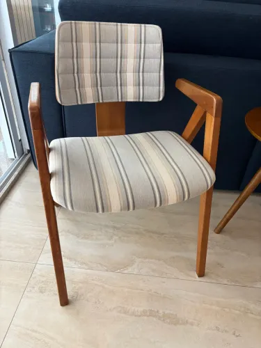 2 Cadeiras Madeira Verona 