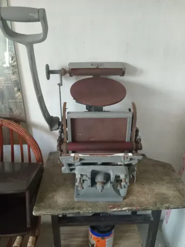 Máquina de impressão Prelo. Para colecionador 