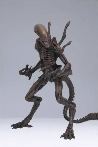 Alien Warrior Ressurrection Mcfarlane Movie Maniacs