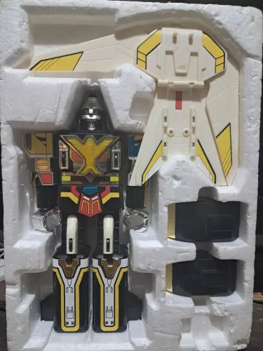Bandai - Sentai Jetman Great Icarus Eletrônico - Power Rangers Megazord 