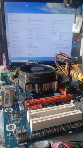 Placa mãe mais processador i3 4130