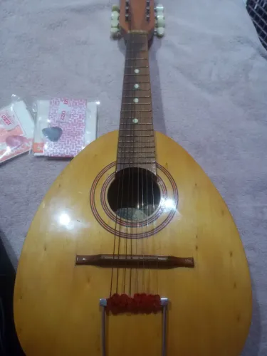 Bandolim de 8 cordas (Tonante 300)
