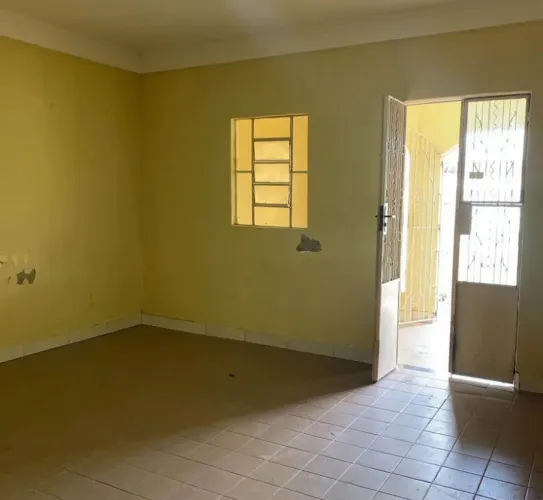 CASA PARCELADA NA PRATINHA / KM