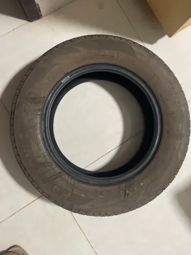 Pneu Itaro 175 75 14 meia vida