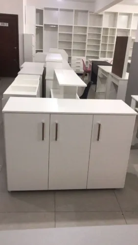 Armário Organizador Branco com 3 Portas