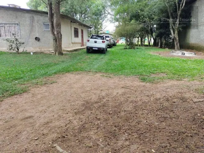 Terreno a venda em Piraquara com barracao e 2 casas