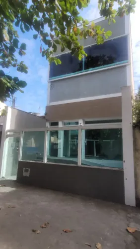 Prédio em Bangu, 230m2