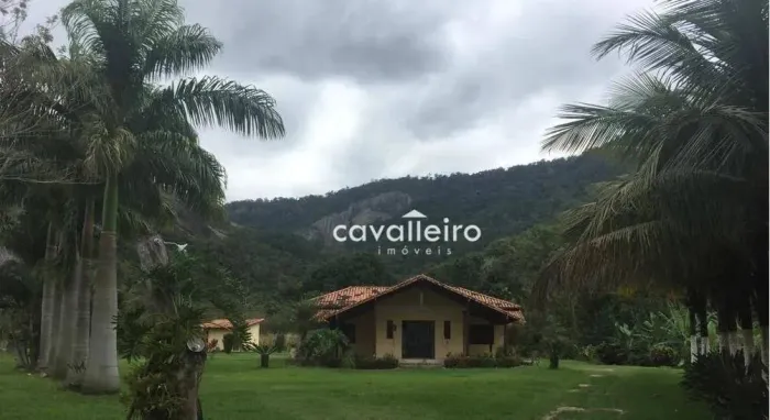 Chácara com 4 dormitórios à venda, 4146 m² - São José do Imbassaí - Maricá/RJ