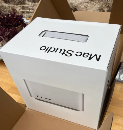 Mac Studio M4 Max 32GB/ 512SSD