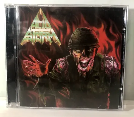 CD da banda Acid Storm com o título Why? Dirty war - Trash Metal