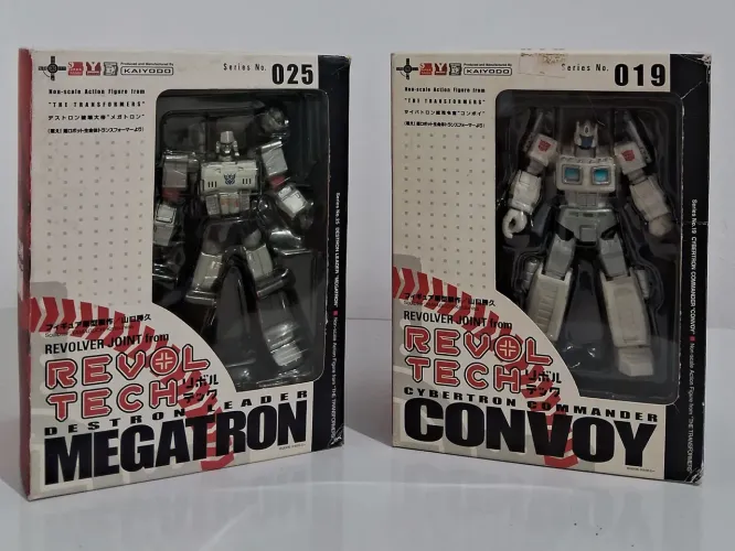 Transformers Kayodo Revoltech Megatron e Convoy