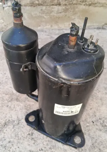 Compressor de Ar Condicionado Refrigeração 14000btus marca Samsung mod. 48B190IV1EH  220V