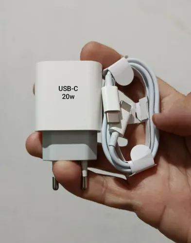 CARREGADOR 20W PARA IPHONE 15,16,17 USB-C CABO TIPO-C, TIPO-C. LEIA A DESCRIÇÃO