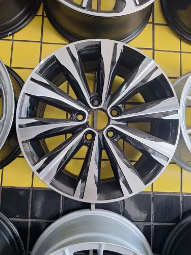 Rodas 15 VW 3 modelos Virtus Polo fox original VW 