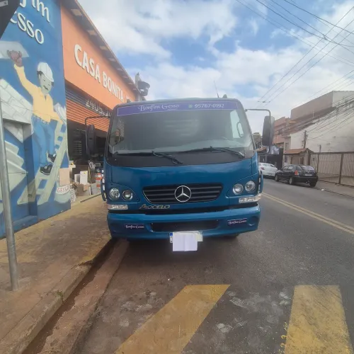 Caminhão mercedes accelo 2010