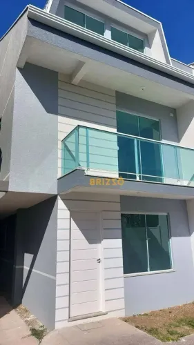 Sobrado com 3 dormitórios à venda, 146 m² por R$ 750.000,00 - Cajuru - Curitiba/PR