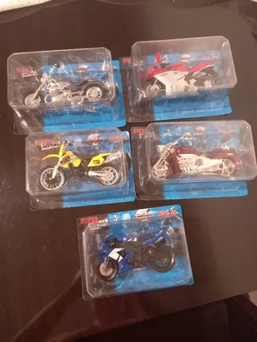 Hobbies - Miniaturas Motos