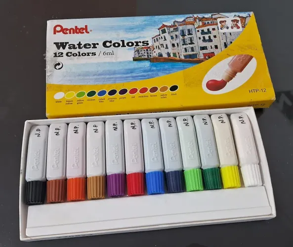 paleta de aquarela pentel 12 cores