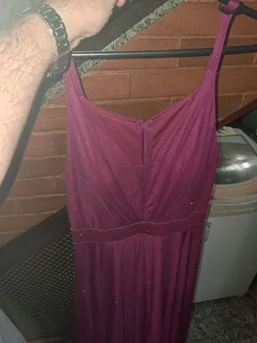 Vestido Longo Vermelho com Glitter - Novo!