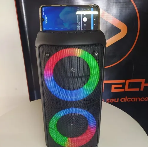 Caixa de Som Bluetooth com Luzes e Suporte para Celular