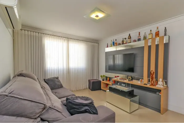 Casa em Condominio com 171 metros 4 quartos no bairro Jardim Itu - Porto Alegre - RS