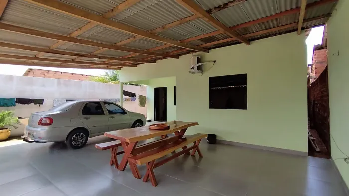 CASA REFORMADA À VENDA 