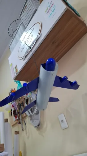 Lustre Avião em alumínio e vidro fosco