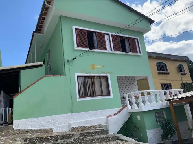 Casa para Venda em Teresópolis, Barra do Imbuí, 6 dormitórios, 1 suíte, 3 banheiros